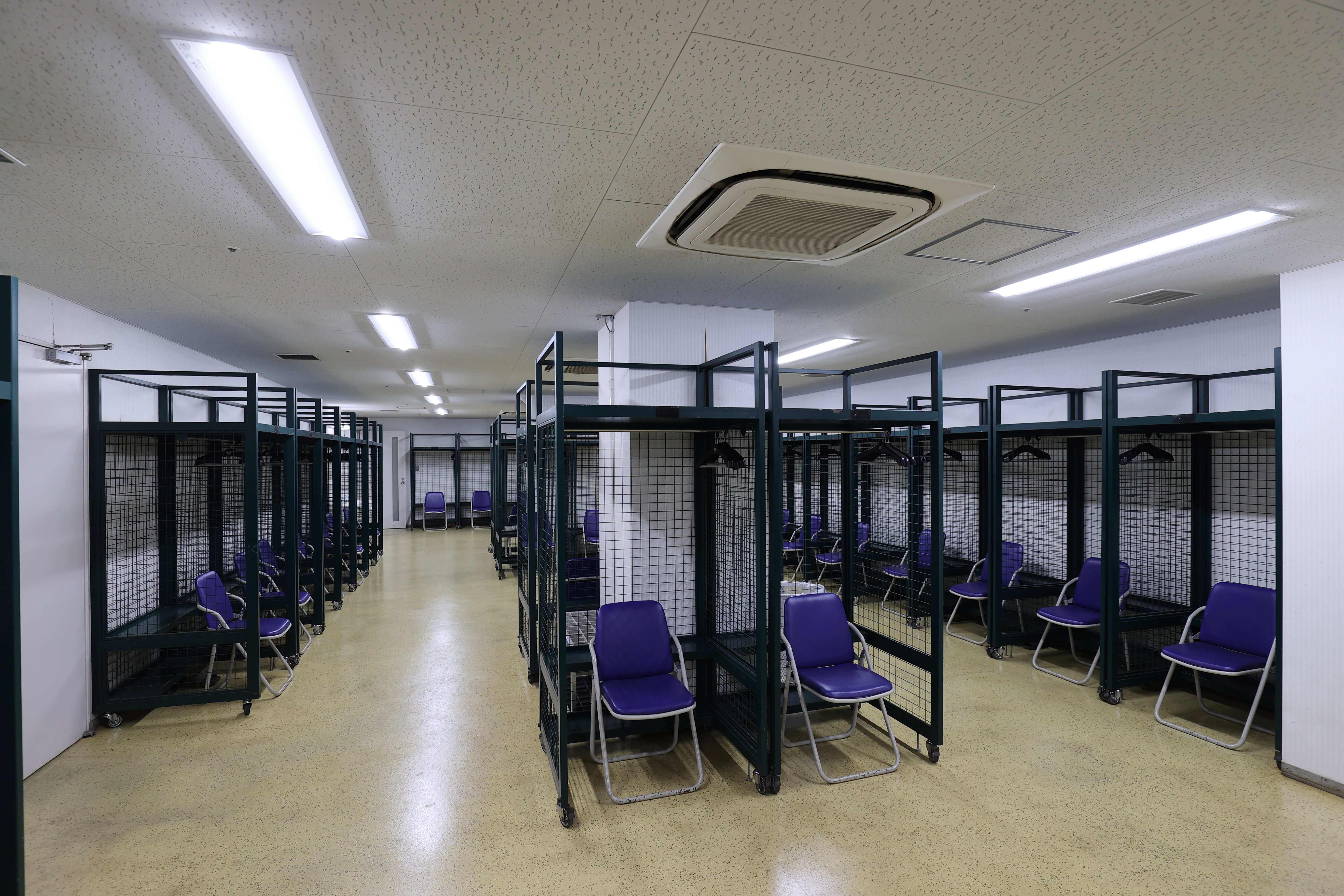 ベンチ裏ロッカールームのイメージ